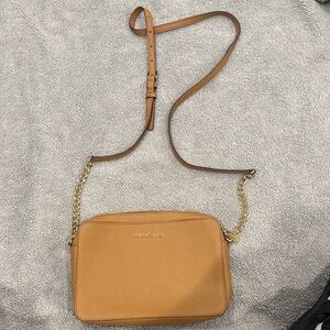 Michael Kors Jet Set large East West crossbody bag